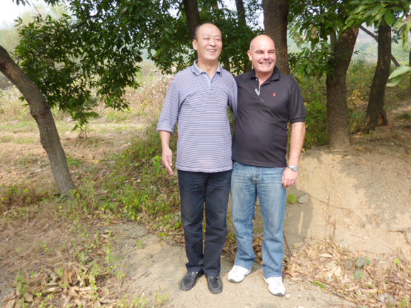 Chairman and international friends photo